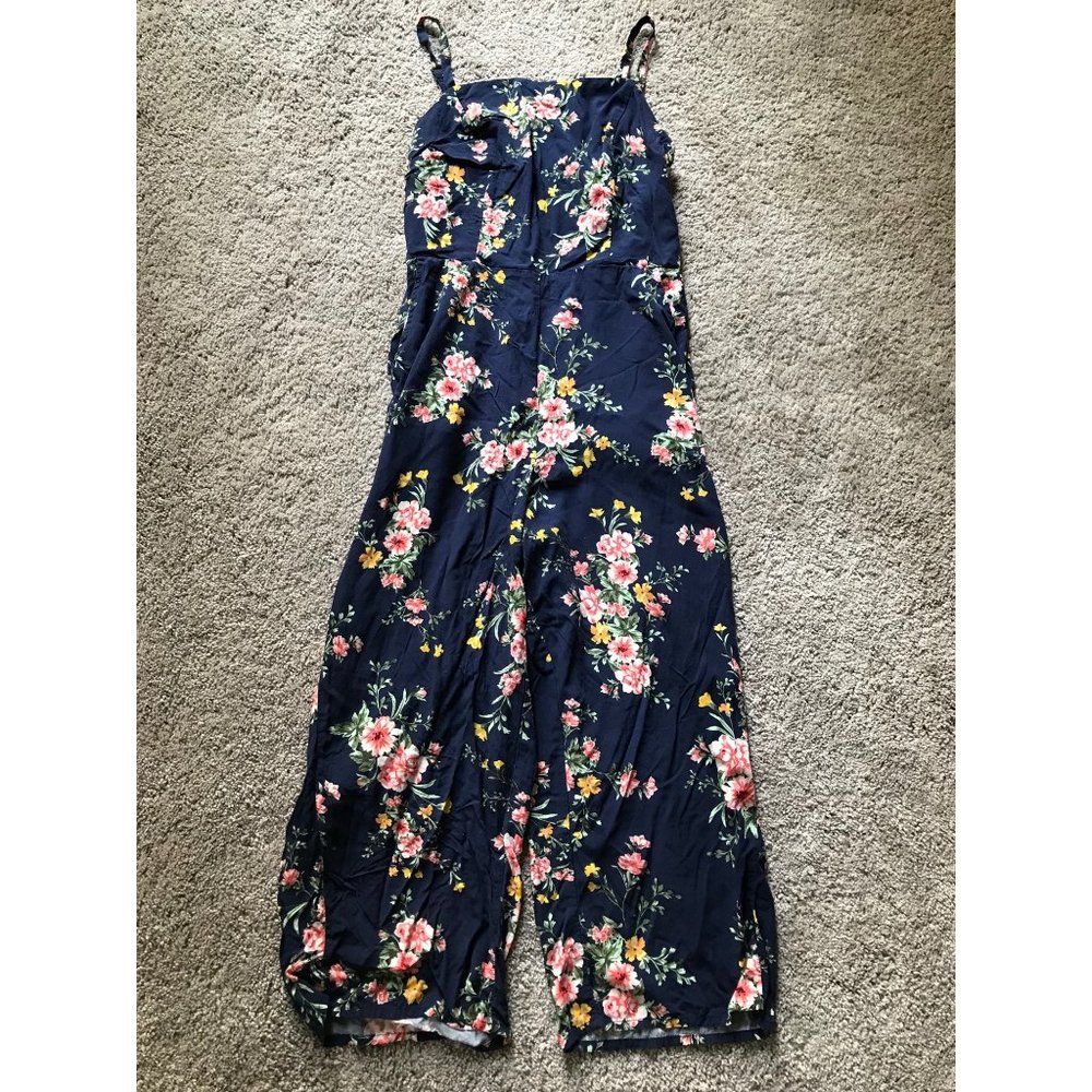 Old Navy women’s small sleeveless blue floral jumpsuit